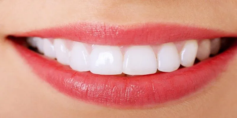 Sản phẩm giúp làm sáng răng - Bút Clora